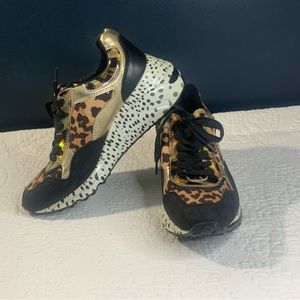 Steven Madden Leopard Print Bena Wedge Sneakers Size 8